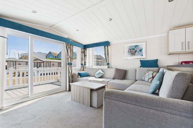 58 Beach Park,70a Brighton Road, Lancing photo 2