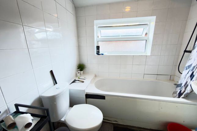 10 Uxbridge Street, Burton-On-Trent photo 5