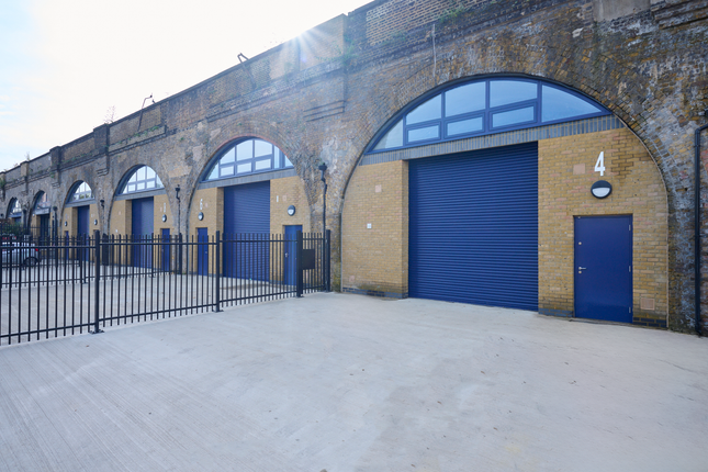 Thumbnail Commercial property to let in Southwark Park Road, London