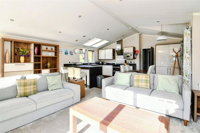 Lodge 26,, Bossiney, Cornwall photo 5