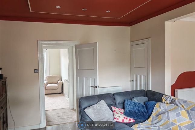 Kingsbridge Drive, Rutherglen, Glasgow photo 2