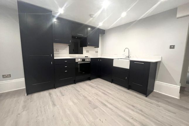 1 Clarendon Place, 6, King Street, Maidstone photo 2