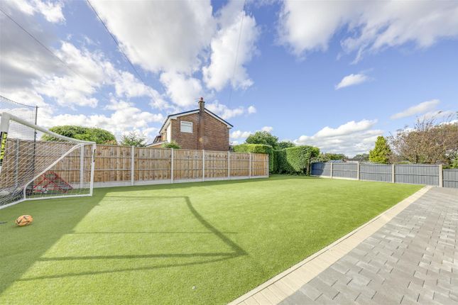 Link-detached house for sale in Anderton Close, Bury, Greater Manchester
