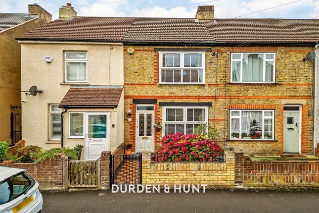 2-bed house on 34 Cowper Road, Rainham, £365,000