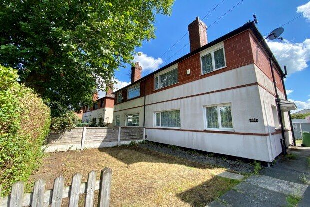 Thumbnail Property to rent in Princess Road, Manchester