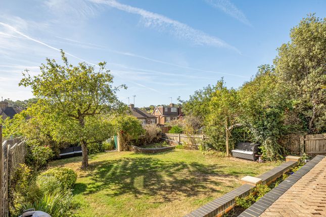 17 Norfolk Road, Barnet photo 4
