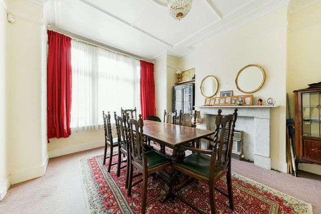 4 Bed Terraced House For Sale In Elm Grove Road Barnes London