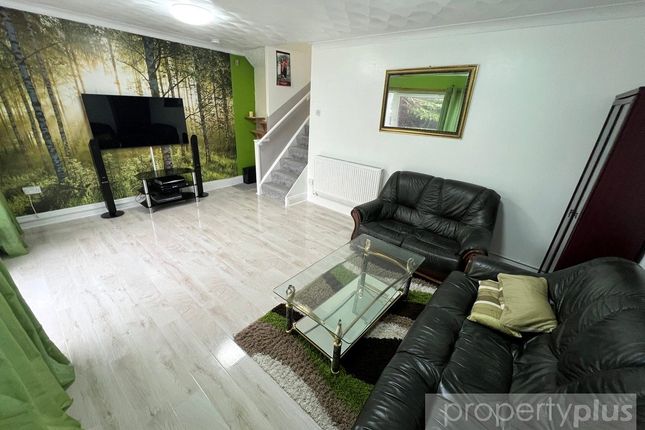 8, Simon Terrace, Tonypandy photo 2