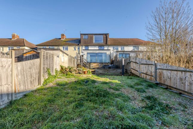 43 Sunnyside Road, Hitchin photo 3