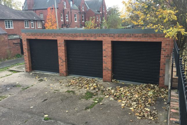 Parking/garage to rent in Thorne Road (Rear Of), Doncaster