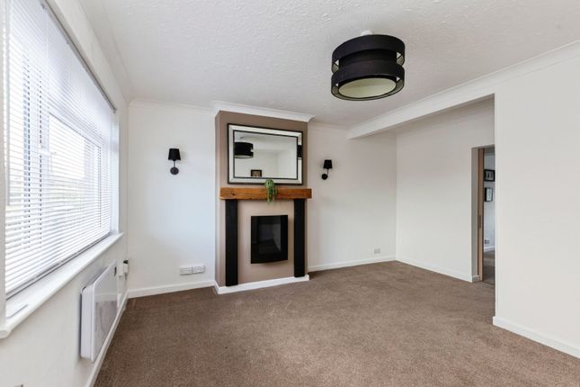 190, Kitchener Crescent, Dorset photo 2