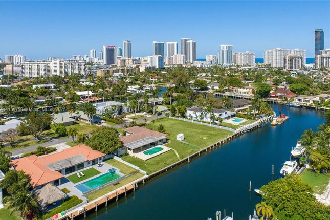 Property for sale in 419 Alamanda Dr, Hallandale Beach, Florida, 33009, United States Of America