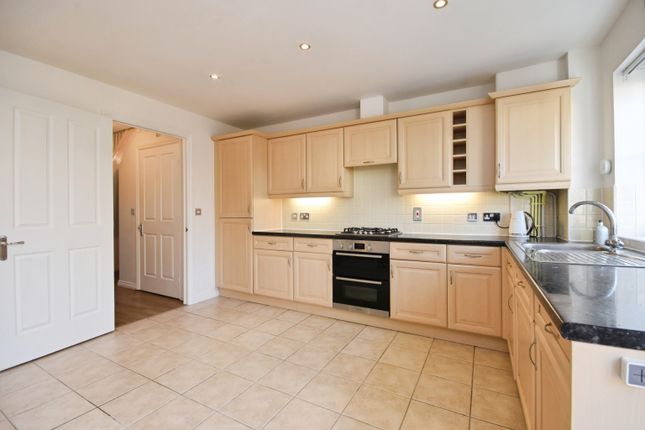 9, The Castings, Colchester photo 3