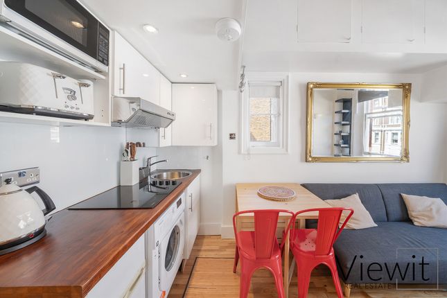 Flat J, 67 Harrington Gardens, London photo 5