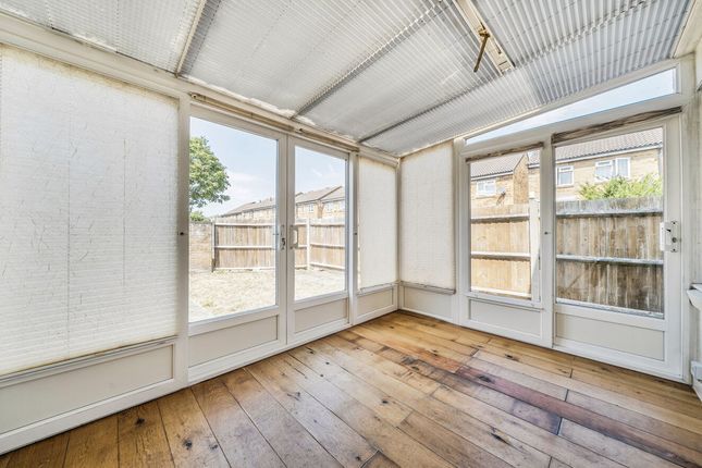 35, Hainault Street, London photo 4