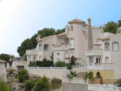 Thumbnail Villa for sale in Av. Ramblas De Oleza, 37, 03189 Dehesa De Campoamor, Alicante, Spain
