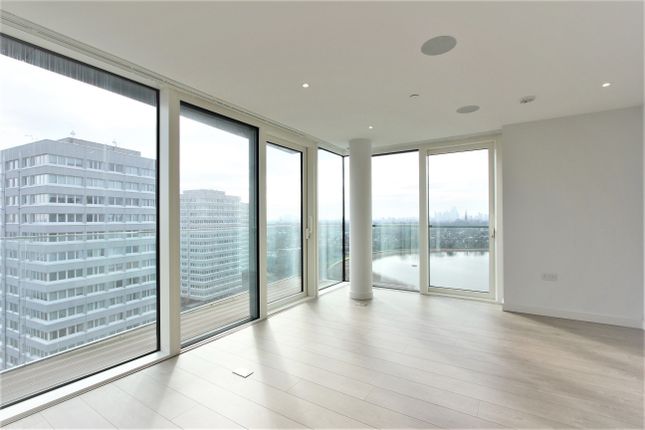 Flat for sale in Skylark Point, 48 Newton Close, London