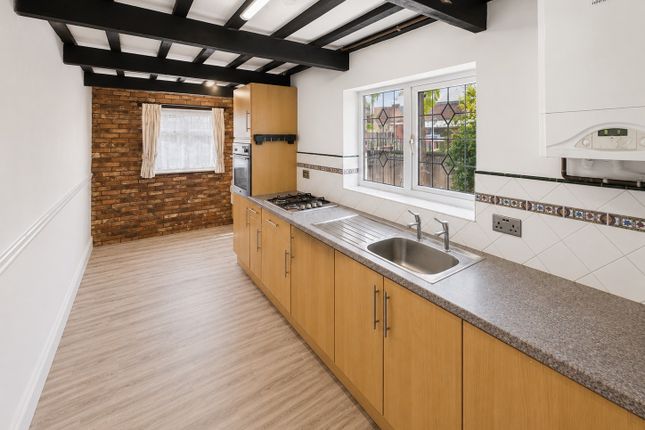 *AD* 15 Barkby Road, Leicester photo 4