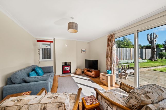 7 Shaftesbury Park, West End photo 2