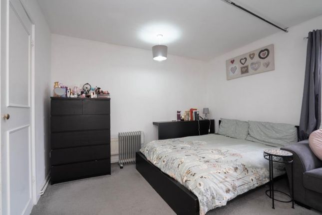 Studio for sale in Castlebar Mews, London