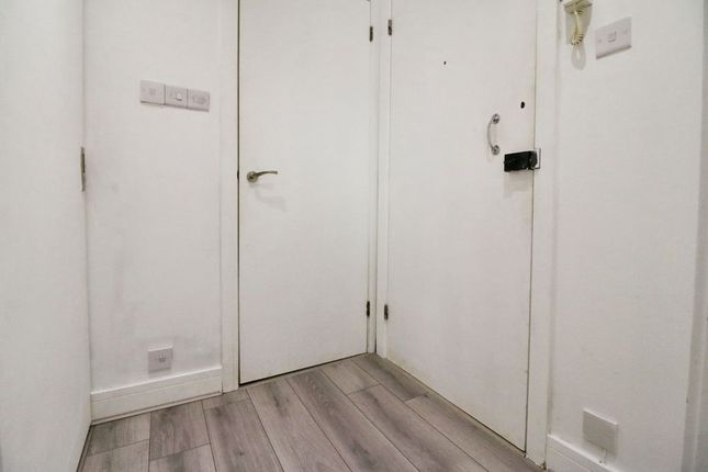 231, Mead Avenue, Slough photo 4
