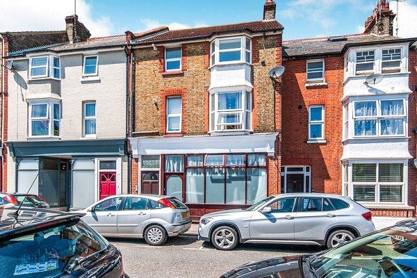 Thumbnail Flat to rent in York Street, Broadstairs, Thanet