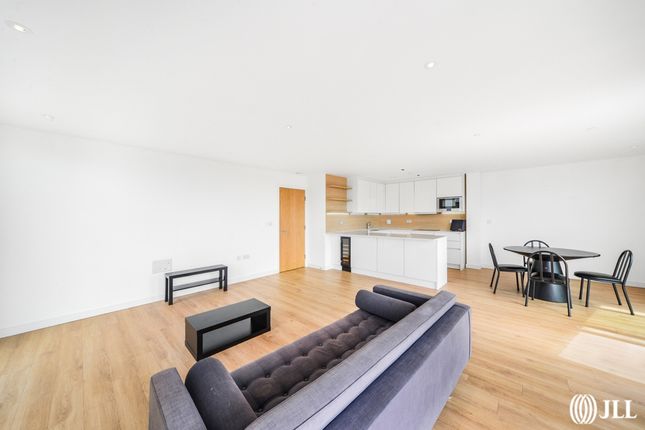Flat 39, City View Apartments, Devan Grove, London photo 4