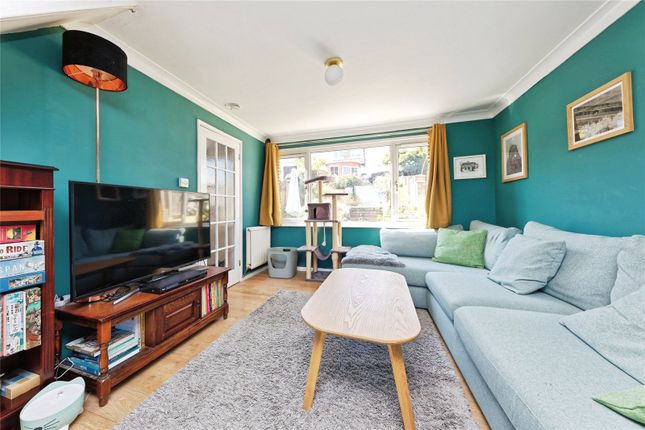 72, Franklyn Road, Kent photo 2