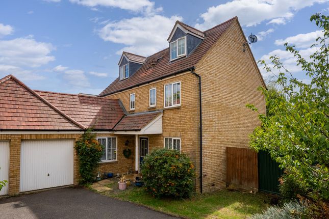 11 Shearling Drive, Cambridge photo 2
