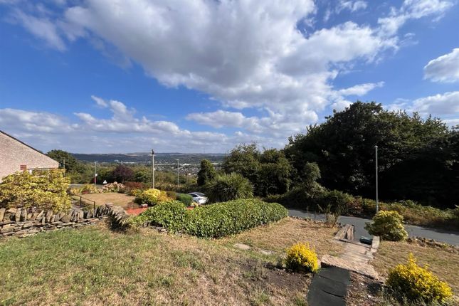 Netheroyd Hill Road, Huddersfield photo 2