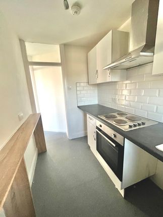 Carlingford Drive, Westcliff-on-Sea photo 2