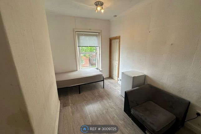Neville St, Wakefield photo 2