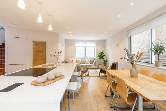 Blythwood Road, N4, Stroud Green photo 5