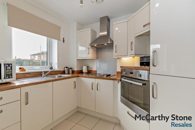 7 Stillington Oaks,, Stillington Road, York photo 2