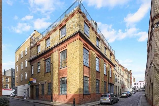 Thumbnail Flat to rent in Tate Apartments, Algate, Liverpool Street, London