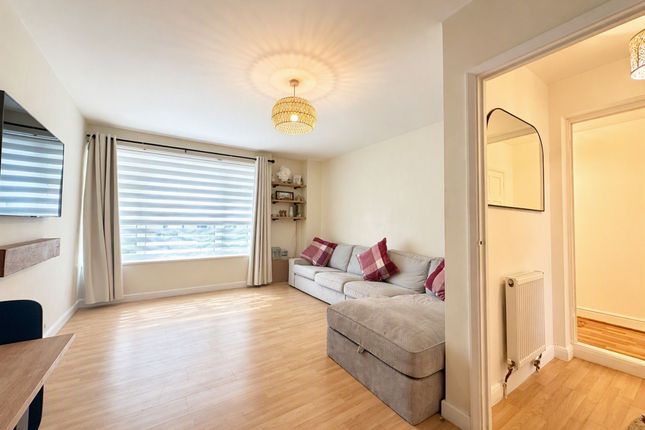 37 Morris Avenue, Billericay photo 3
