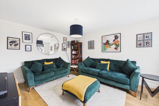 9 Highbury Grove, Glasgow photo 2
