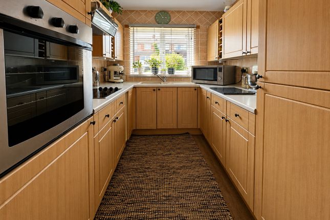 66, Crockwells Road, Exeter photo 3