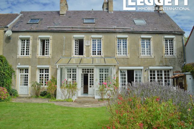 Thumbnail Villa for sale in Saint-Martin-Boulogne, Pas-De-Calais, Hauts-De-France