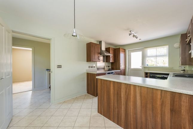 5, Ann Strutt Close, Ipswich photo 4
