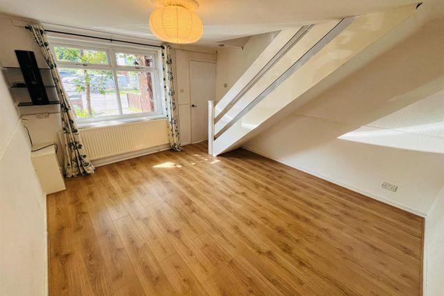 7, Stuart Street, Manchester photo 2