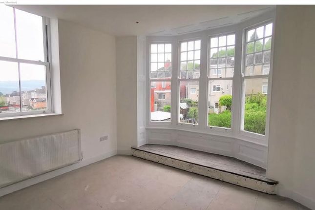Flat 4, 5 Banwell Street, Morriston photo 2