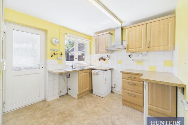 17, Rosemoor Close, Filey photo 3