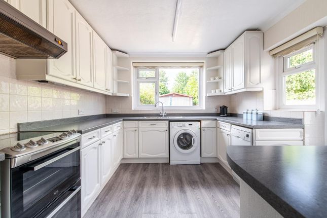56, Merlin Road, Welling photo 4
