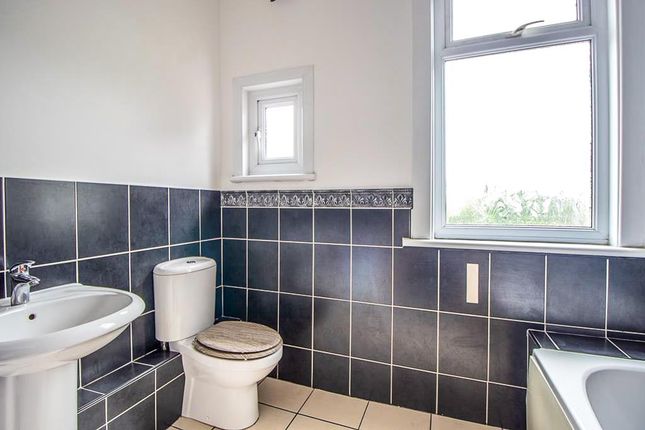 16a, Tickfield Avenue, Southend-on-Sea photo 4