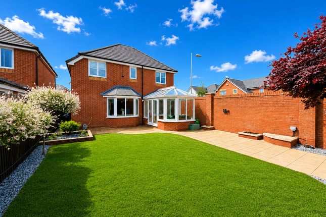 38 Coppice Close, Bolton photo 4