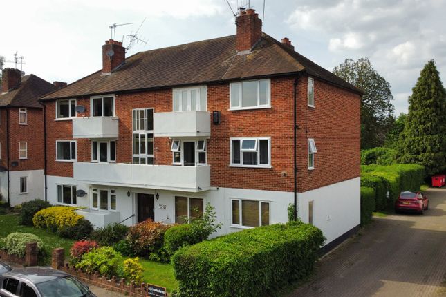 Flat to rent in Ellington Road, Taplow, Buckinghamshire