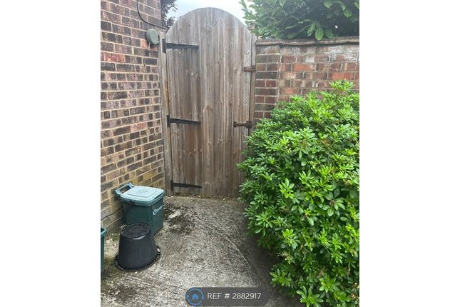 Cook Place, Chelmer Village, Chelmsford photo 3