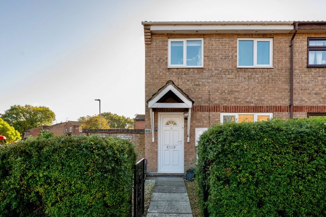 3-bed semi-detached on 11 Oakmeadow Drive, Cardiff, £240,000