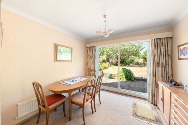 30, Merle Avenue, Uxbridge photo 4